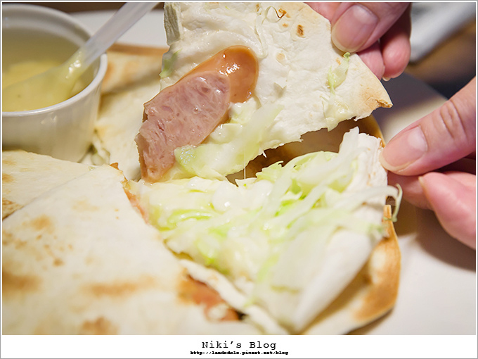 8Y7C7173.jpg 8Y7C7173.jpg