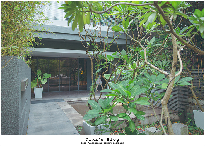 8Y7C8064.jpg 8Y7C8064.jpg