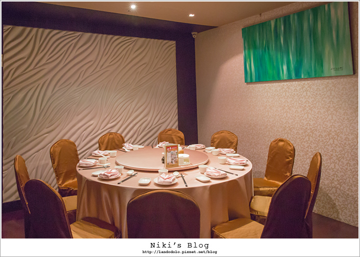 8Y7C8002.jpg 8Y7C8002.jpg