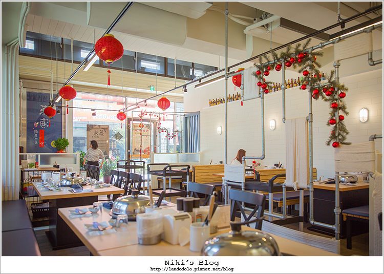 8Y7C9833.jpg 8Y7C9833.jpg