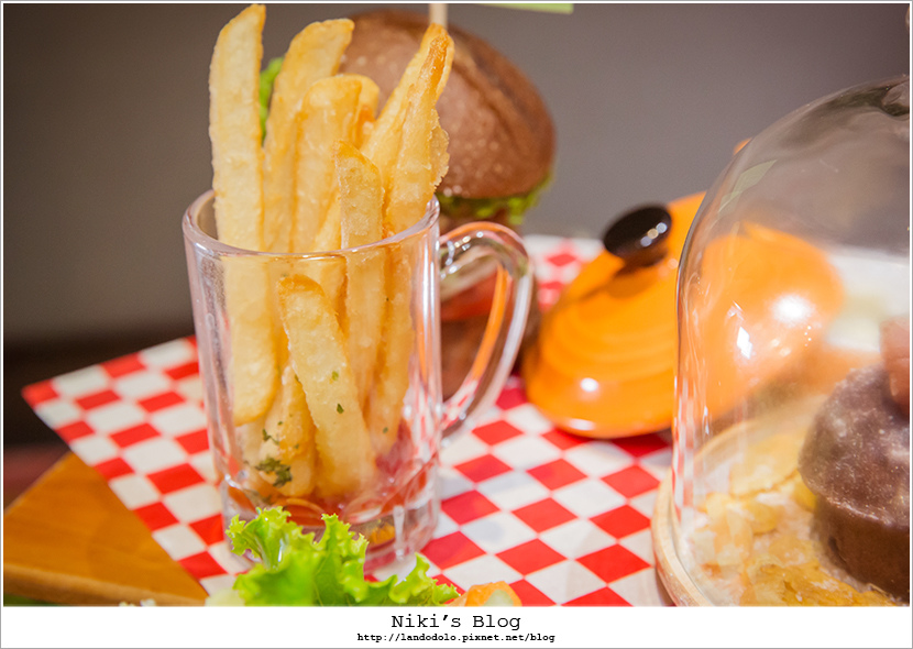 8Y7C9977.jpg 8Y7C9977.jpg