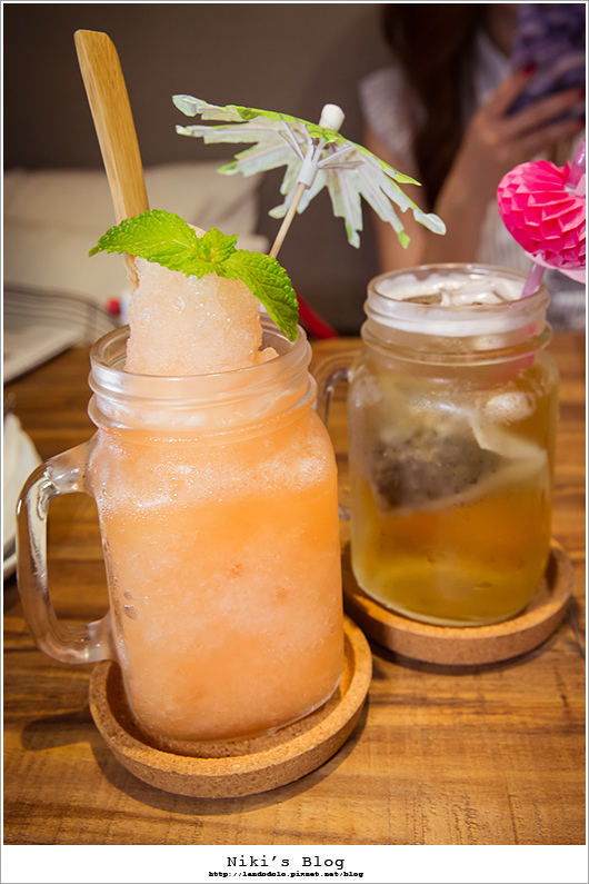 8Y7C9993.jpg 8Y7C9993.jpg