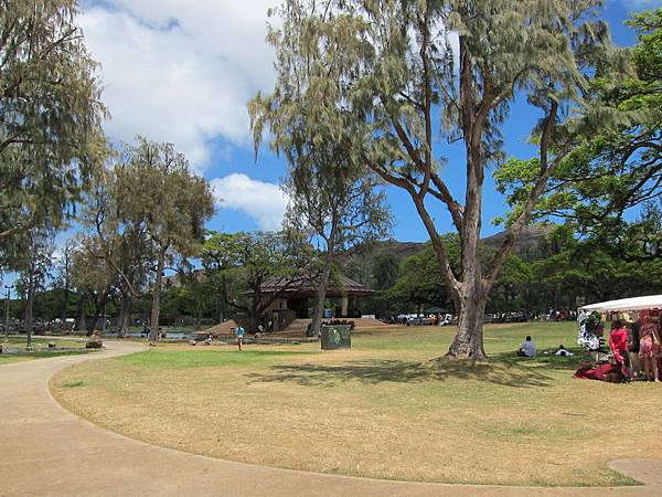 120609 Queen Kapi'Olani Park 02