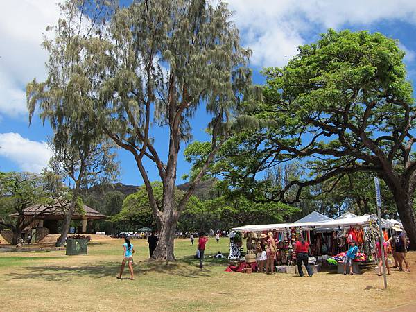 120609 Queen Kapi'Olani Park 03