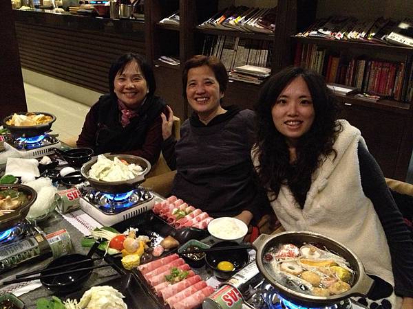 130105 女生合照@山之川 130105 女生合照@山之川