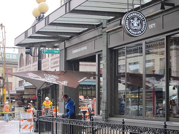 130306 Starbucks復刻店 (2)