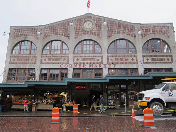 130306 Pike Market (6)