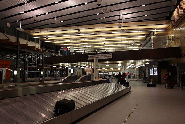 130307 Fairbanks Int Airport by Ben