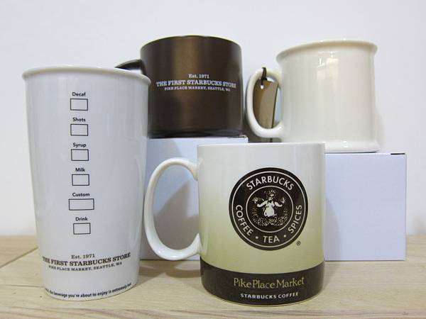 Original Starbucks Tumbler & Mug (2)