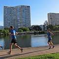 131205-1 Running at Waikiki (5)