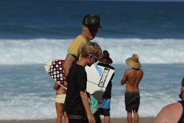 131210-1 Banzai Pipeline (10)