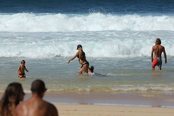 131210-1 Banzai Pipeline (18)