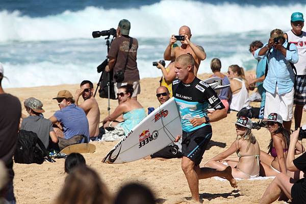 131210-1 Banzai Pipeline (37)