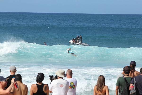 131210-1 Banzai Pipeline (64)