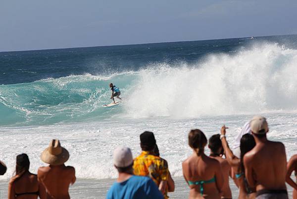 131210-1 Banzai Pipeline (92)