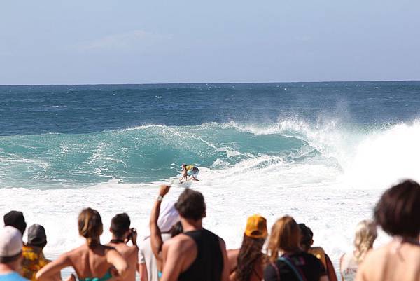 131210-1 Banzai Pipeline (101)