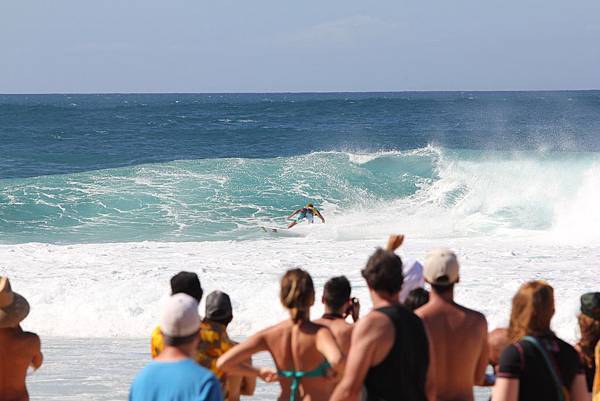 131210-1 Banzai Pipeline (104)