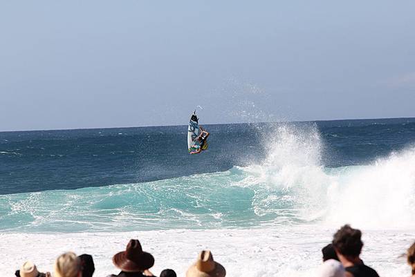 131210-1 Banzai Pipeline (105)