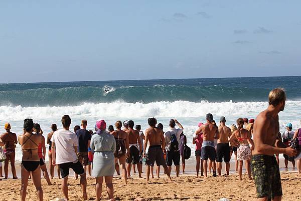 131210-1 Banzai Pipeline (128)