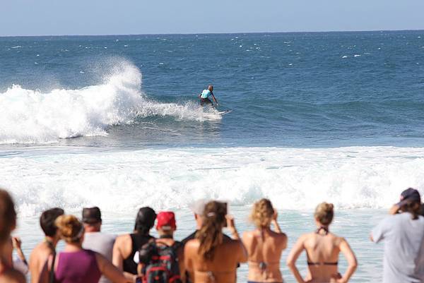 131210-1 Banzai Pipeline (136)