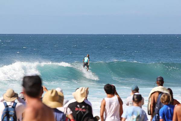 131210-1 Banzai Pipeline (140)