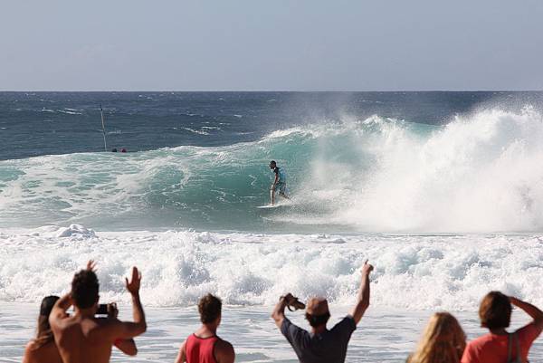 131210-1 Banzai Pipeline (145)