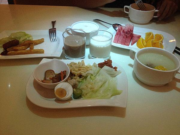 140825 Wego Hush House (20) 140825 Wego Hush House (20)