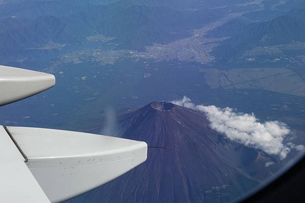140921-2 飛機上拍攝富士山 (2)