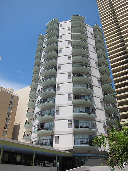 Aston Waikiki Circle (1)