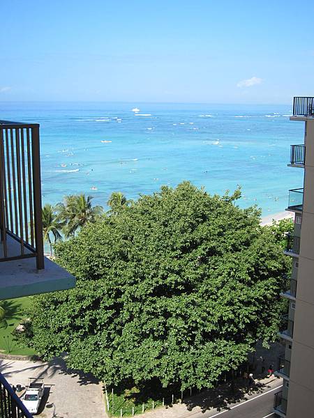 Aston Waikiki Circle (15)