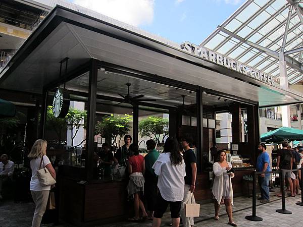 150326-2 Ala Moana Center (4) 150326-2 Ala Moana Center (4)