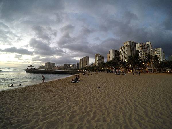 150326-3 Waikiki Beach (1)