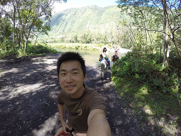 150401-1 Horseback Adventure＠Waipi'o on Horseback (36)