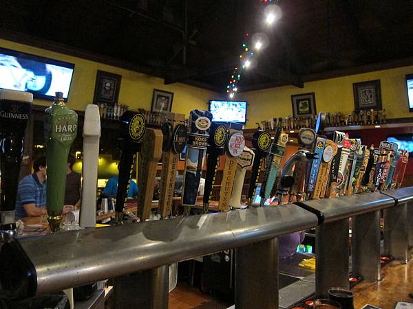 Humpy's Big Island Alehouse (4)