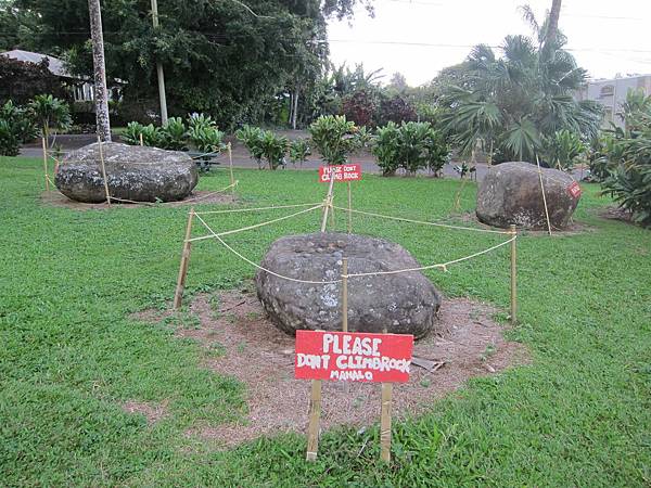 150330-7 King Kamehameha Statue (10)