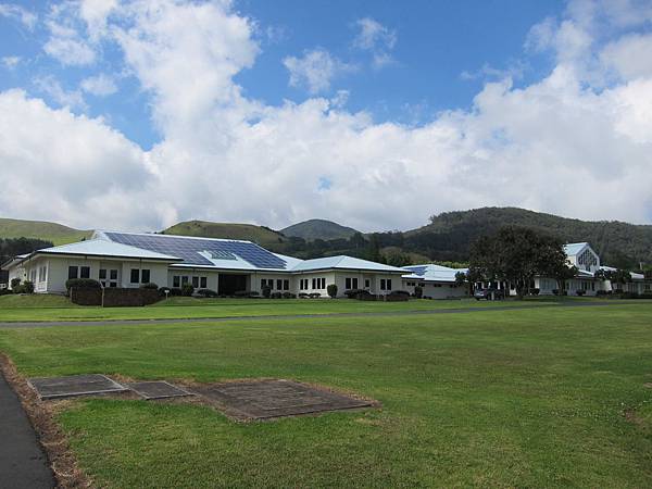 150331-6 WM Keck Observatory Visitor Center (1)