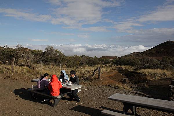 150401-3 Mauna Kea Onizuka Center (16)