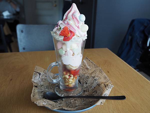 180406-2 PEANUTS Cafe (13).JPG 180406-2 PEANUTS Cafe (13).JPG