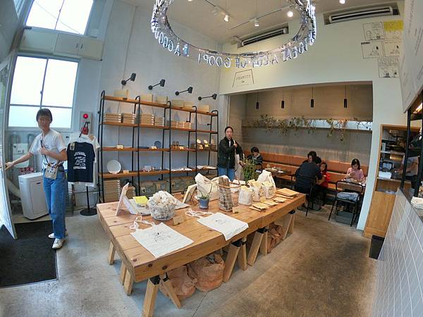 180406-2 PEANUTS Cafe (23).JPG 180406-2 PEANUTS Cafe (23).JPG