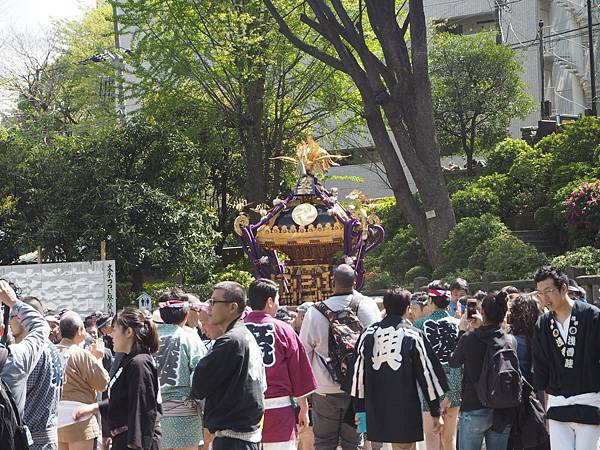 180408-2 根津神社 (50).JPG