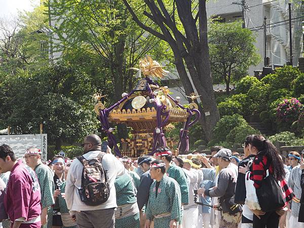 180408-2 根津神社 (51).JPG