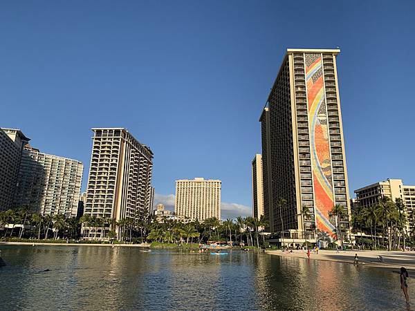 181205-5 Duke Kahanamoku Lagoon (2).jpg