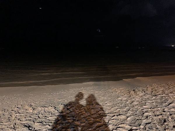 181212-5 Kuhio Beach (1).jpg 181212-5 Kuhio Beach (1).jpg