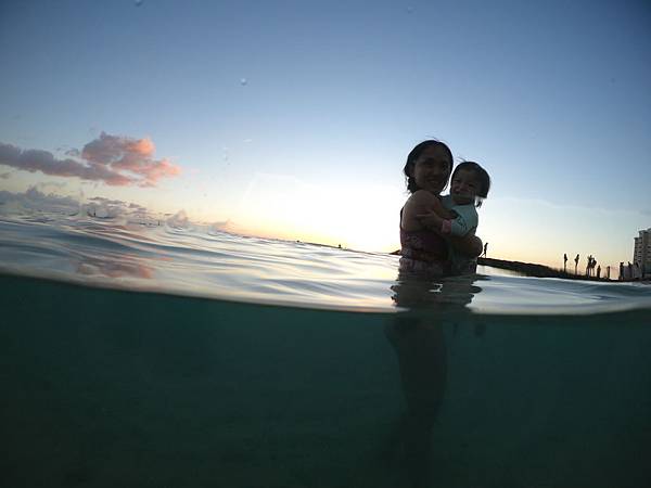 181215-4 Kuhio Beach Park (2).JPG 181215-4 Kuhio Beach Park (2).JPG