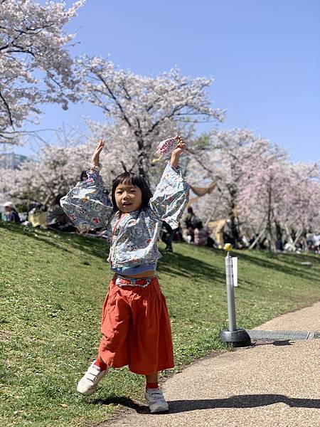 230328-2 天王寺公園 (2).jpg