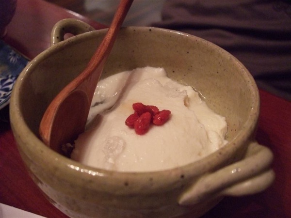 枸杞杏仁豆腐 枸杞杏仁豆腐