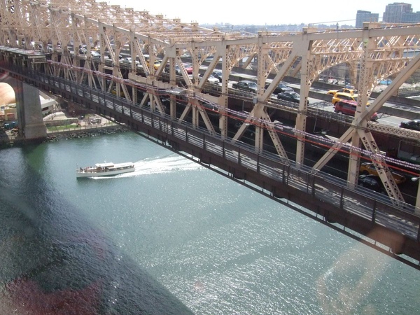 090418 Roosevelt Island Tramway