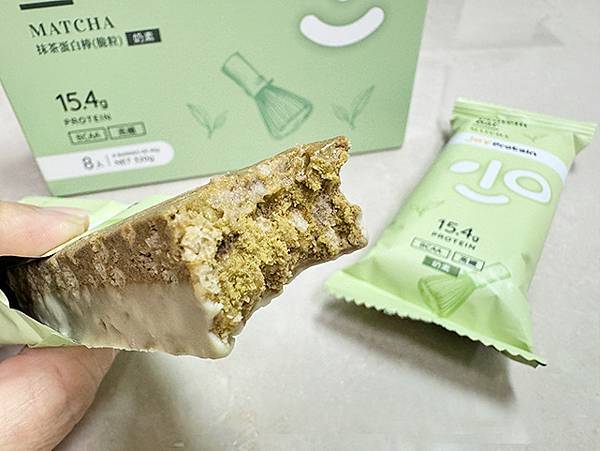 【分享】優萃生技 JoyProtein蛋白棒(抹茶口味)。富