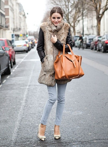 Olivia_Palermo_with_Thela_Bag_large