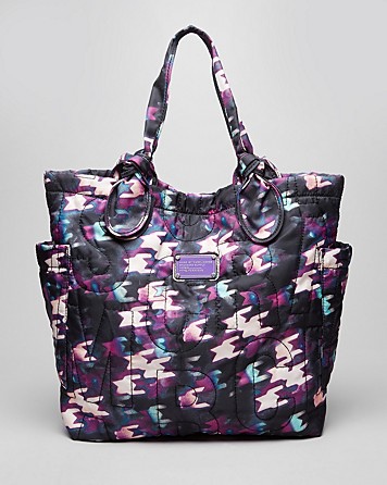 Pretty Nylon Printed Medium Tote